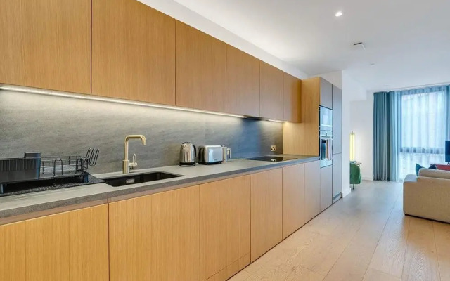 Chic 3-bedroom Condo
