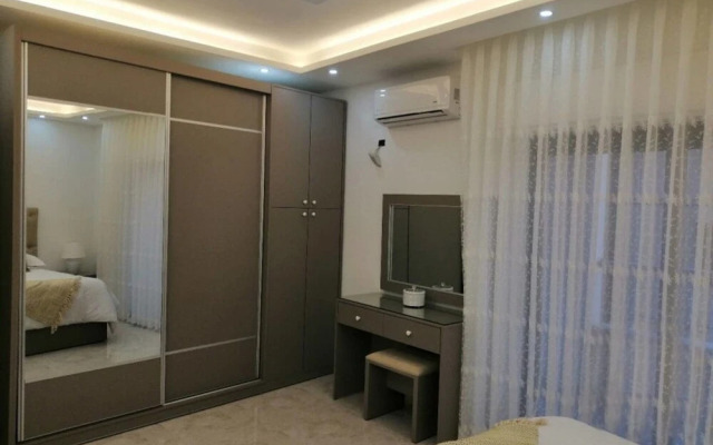 Amazing one Bedroom Apartment in Amman, Elwebdah 2