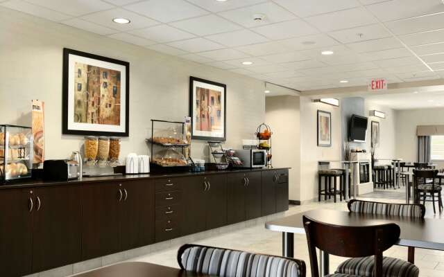 Microtel Inn & Suites by Wyndham Geneva