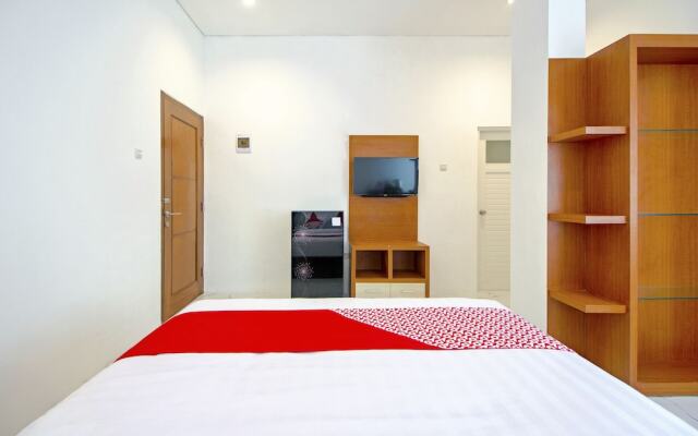 Super OYO 1319 88 Exclusive Guesthouse