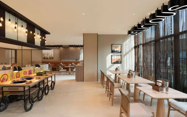 Ibis Mumbai Bkc