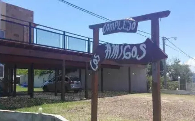 Complejo Los Amigos
