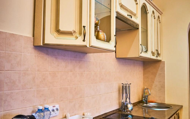 Двокімнатні апартаменти на Лукіяновича, 3