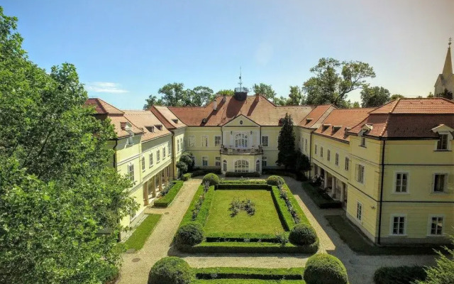 Szidónia Manor House - фото 2