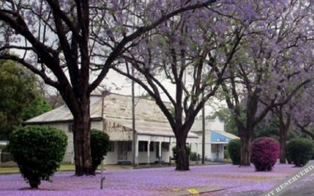 Helidon Mineral spa Resort