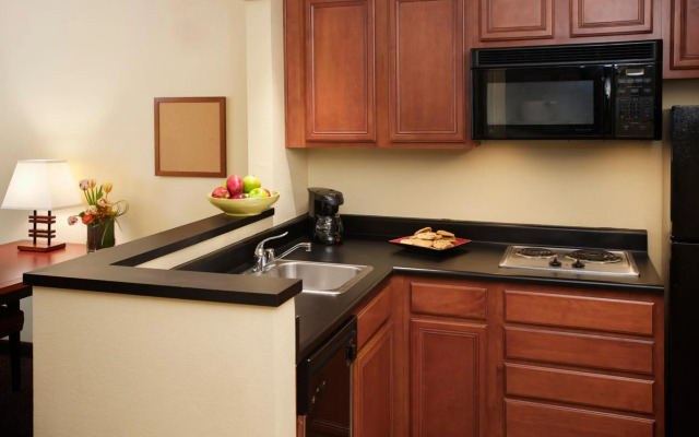 Larkspur Landing Extended Stay Suites Renton