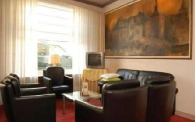 Hotel Riche