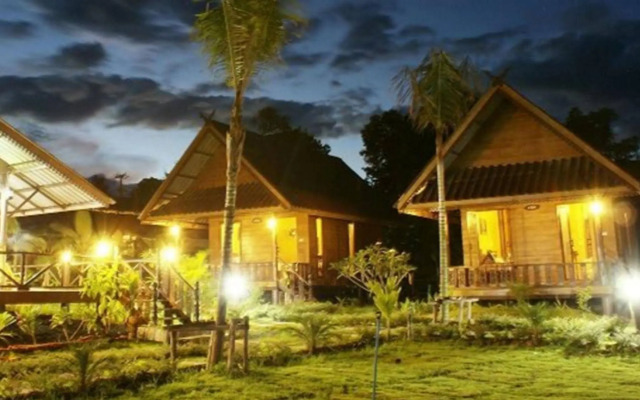 Pai Reaunthai Village