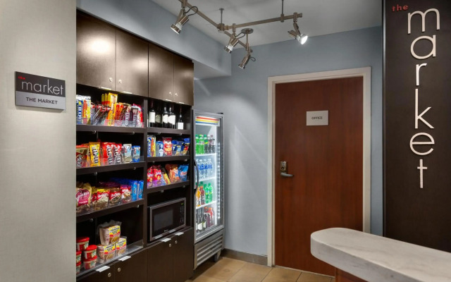 Courtyard by Marriott Winston-Salem Hanes Mall
