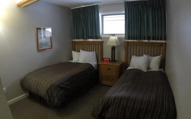 Panorama Vacation Retreat at Horsethief Lodge