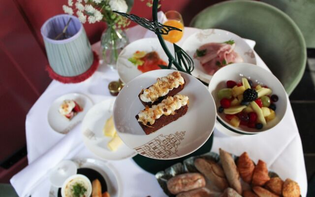 Relais & Chateaux Weeshuis Gouda