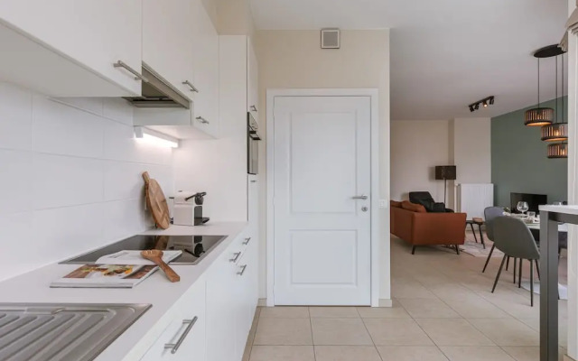 Huswell - Cozy Seaside Apartment With Terrace