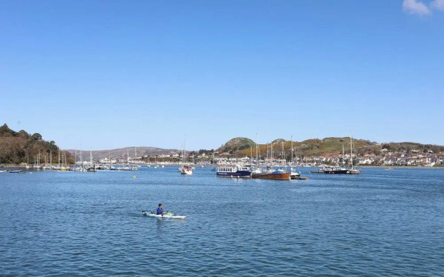 Ty Conwy