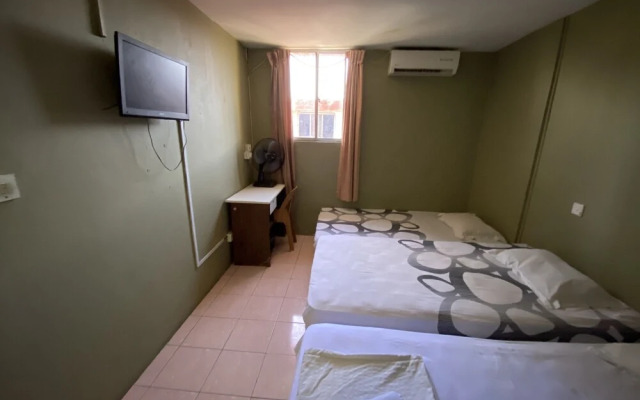 SPOT ON 89863 Hotel Fah Fah