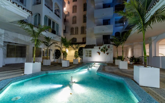 Iris Tropical Garden Banús Suite Apartment