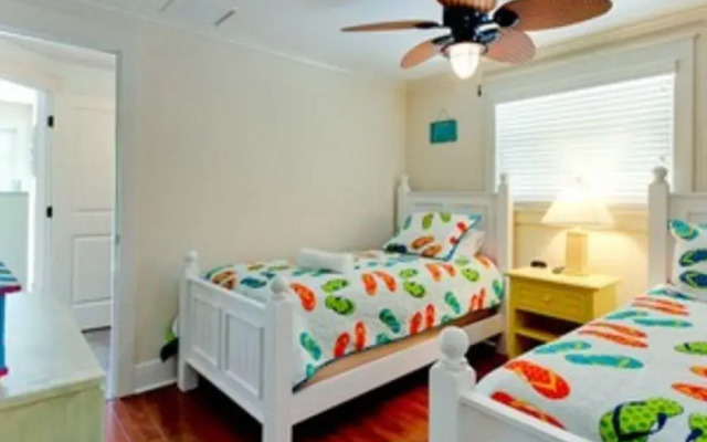 Paradise Pointe