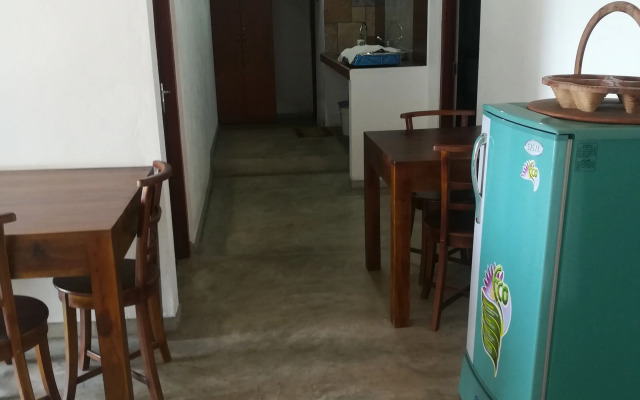 Abeysekara Rest House