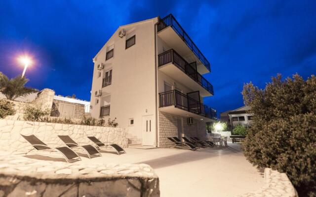 Apartments Bridic