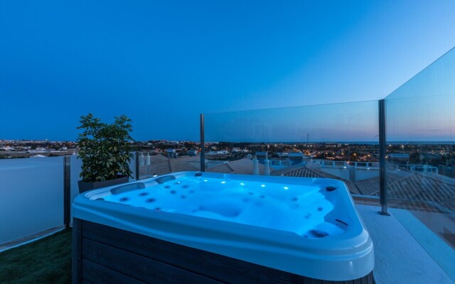 D Loft Sea and Golf