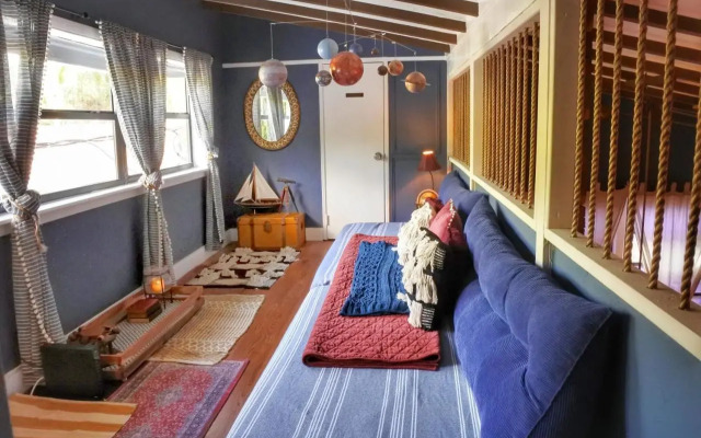 The Captain's Quarters