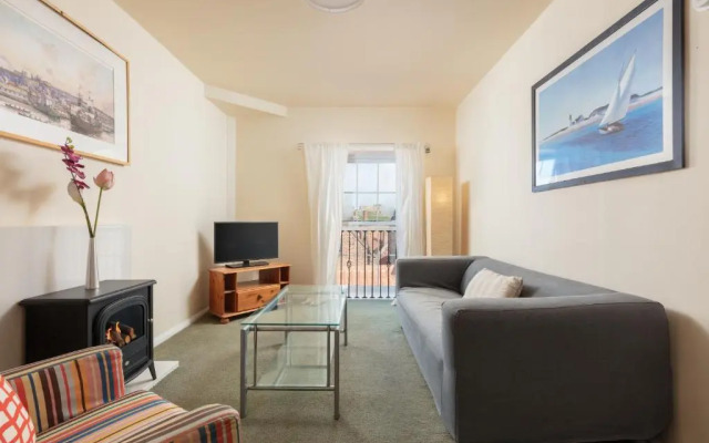 Discovery Accommodation