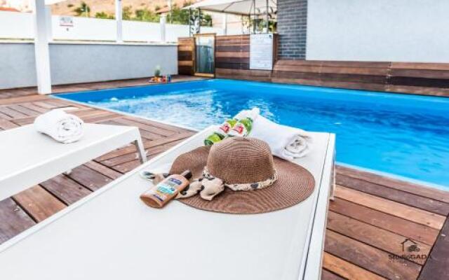 Emanuel Suites