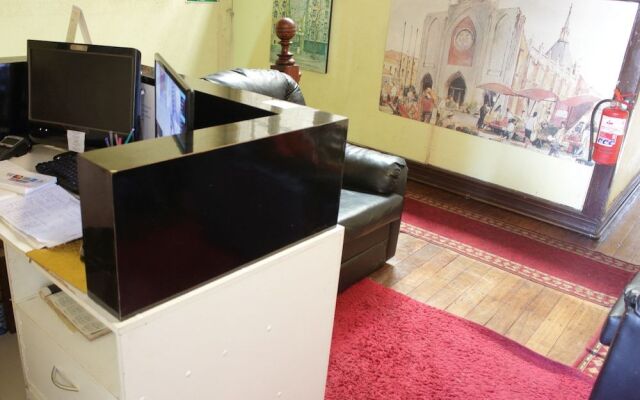 Hostal Fiorenttina - Hostel