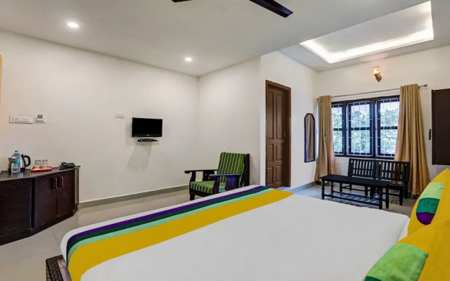Itsy Hotels Regalia Grand, 500 Mtrs From Madikeri Fort
