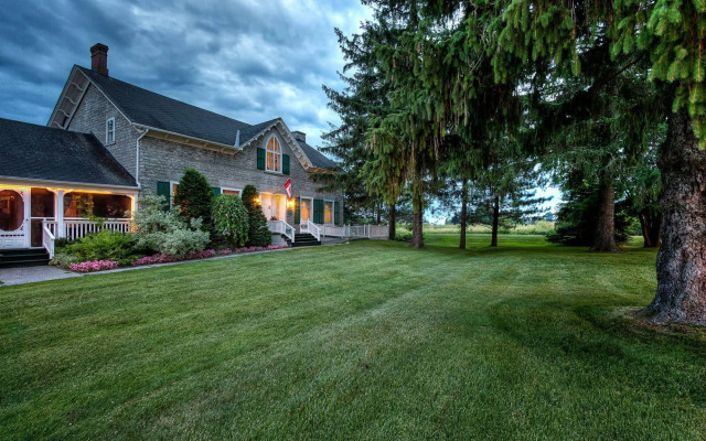 The Waring House