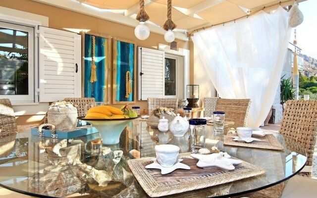 Luxury Villa Sea Melody