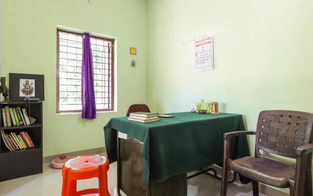 Sreepadmini Ss Ayurmadam by OYO Rooms