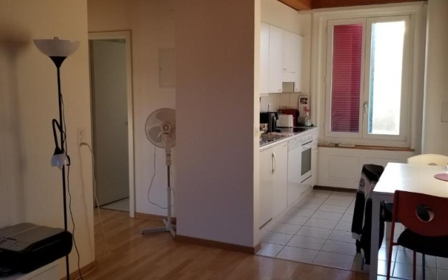 HSH Weber - 2 Bedroom Suite Apartment with Office, Salon and Kitchen in Bern by HSH Hotel Serviced Home