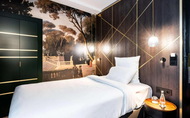Aigle Noir Hotel Fontainebleau -  MGallery Collection