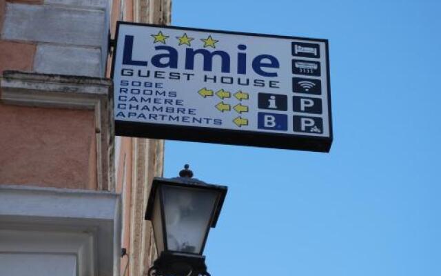 Lamie Guesthouse