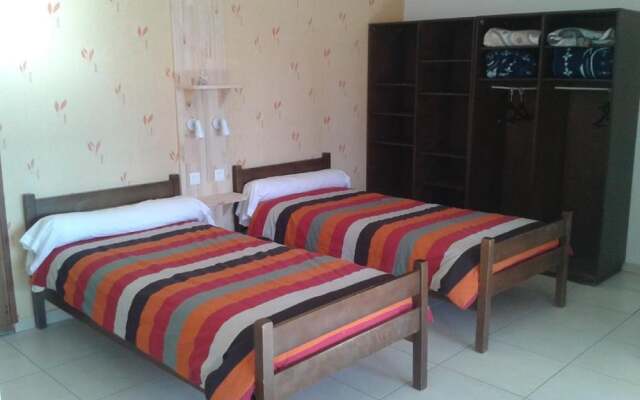 Village Club Yravals