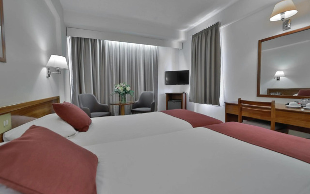 Kapetanios Odysseia Hotel
