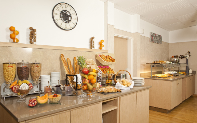 Residhome Aparthotel Paris Evry