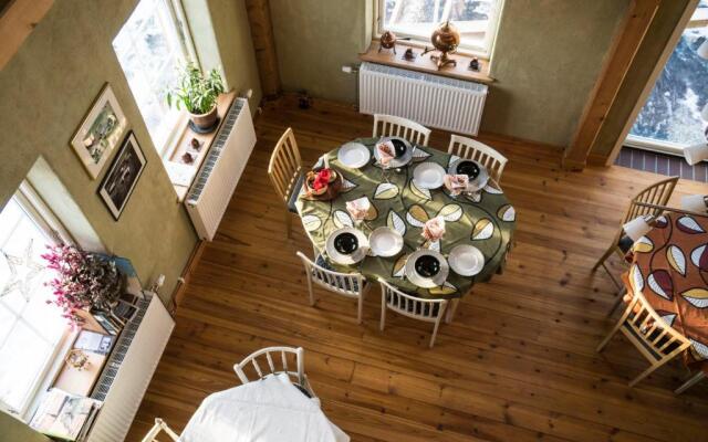 Allsta Gård Kretsloppshuset B&B