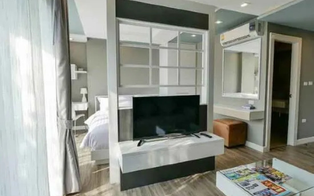 Wisdom Hotel & Residence
