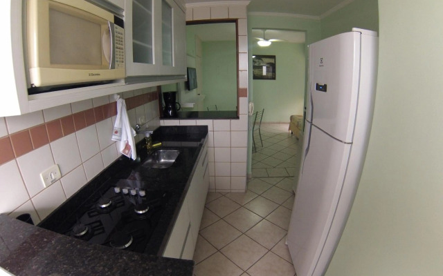 Apartamento charmoso a 50m da praia