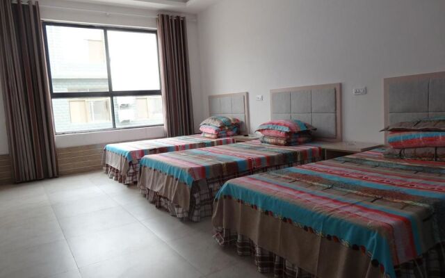 Huajia Yiyuan Hotel - Jiaozuo