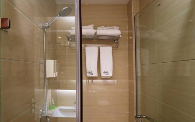 YOYO Apartment Jinrong Branch