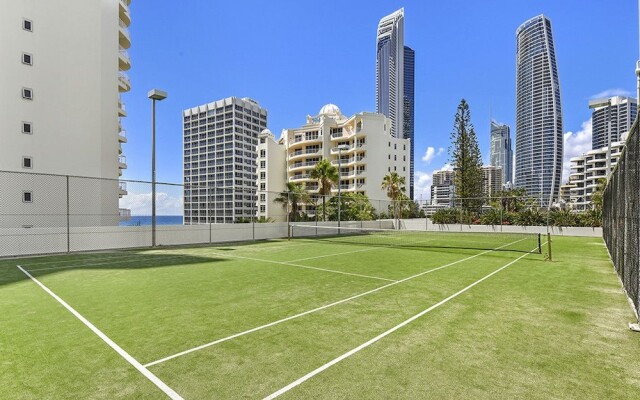 L5 Surfers Paradise Apartment