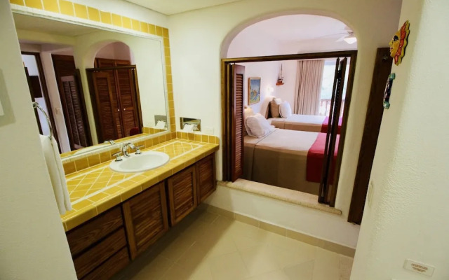 Las Villas Akumal 3B-11 by SkyRun
