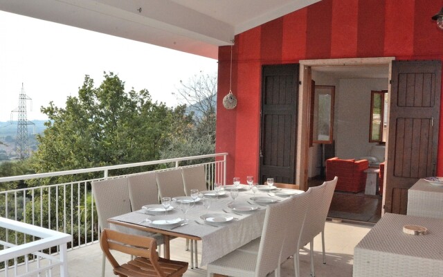 Villa Rossa Up To 10 People With Pool