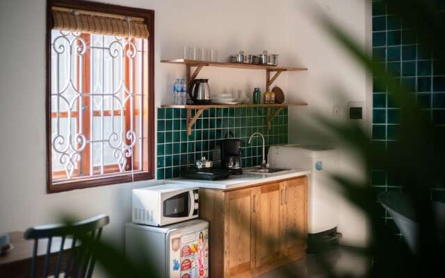 HOME KEY - Home Away From Home