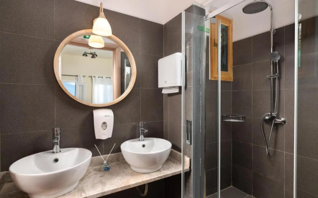 Rementzo Apartment