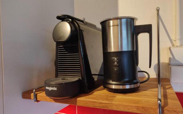 Cozy Tiny House 'CircumbendiHouse' at the Veluwe and close to Veluwemeer - free use of bikes