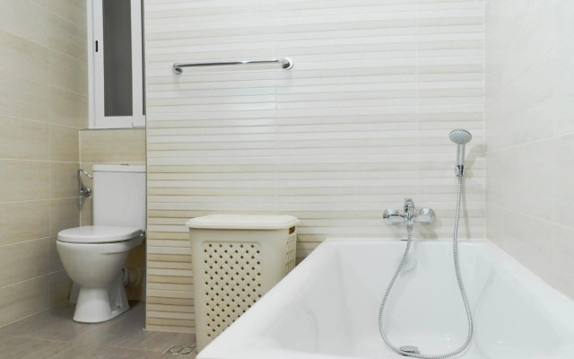 Lorenza Letting Maisonette