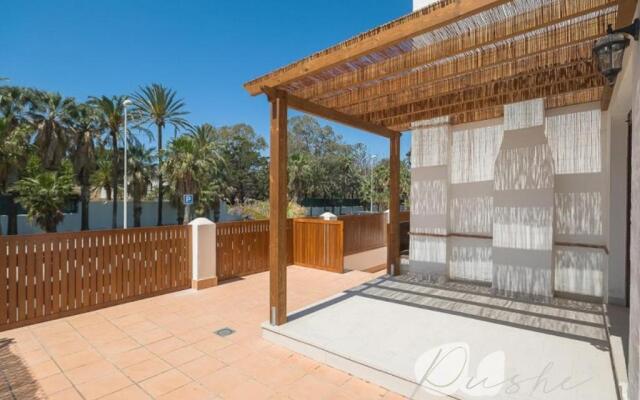 PUSHE Village Playa Granada Beach&Golf 2